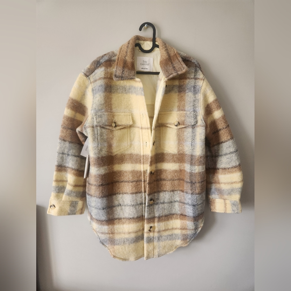 BNWT Aritzia Wilfred Ganna Shirt Jacket